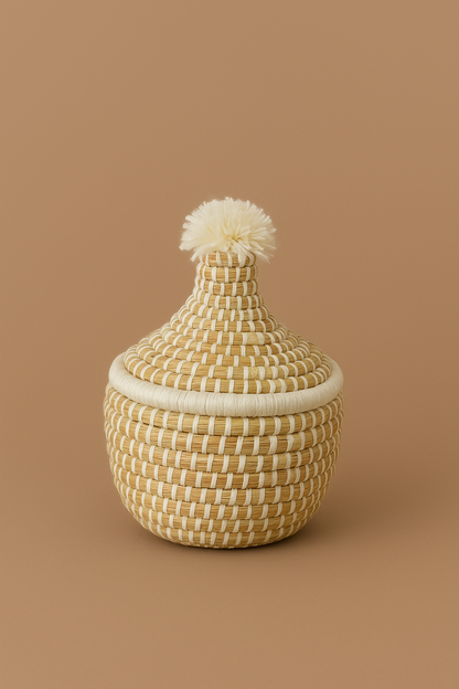 White & Gold Moroccan Berber Basket – Handmade Seagrass Storage Bowl with Lid, Elegant Boho Home Decor
