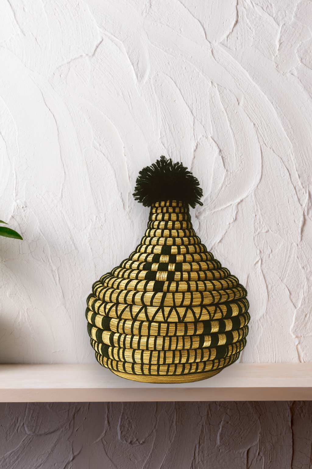 Handmade Moroccan Berber Basket with Lid – Black & Gold Seagrass Storage Tajine Basket, Elegant Boho Home Decor